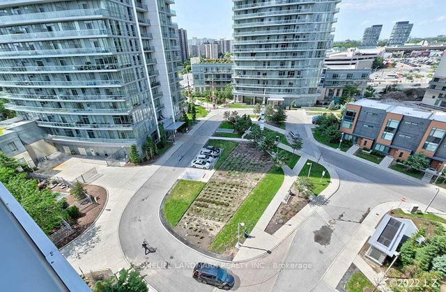 802 - 62 Forest Manor Road