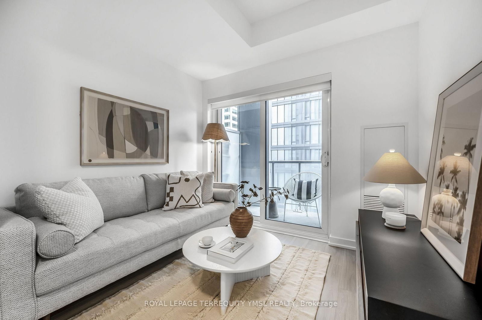 Condo for sale at 1601-1 Yorkville Avenue, Toronto, Annex, M4W 0B1 - MLS: C12095948