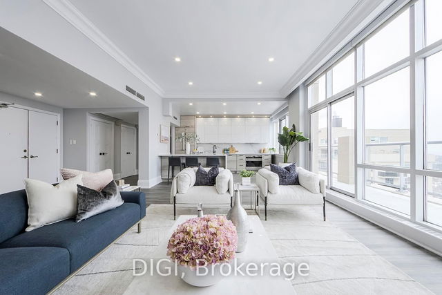 PH24 - 400 Walmer Road
