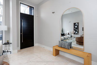 242 Sutherland Dr, Toronto - Leaside image-0-1