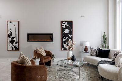 242 Sutherland Dr, Toronto - Leaside image-0-4