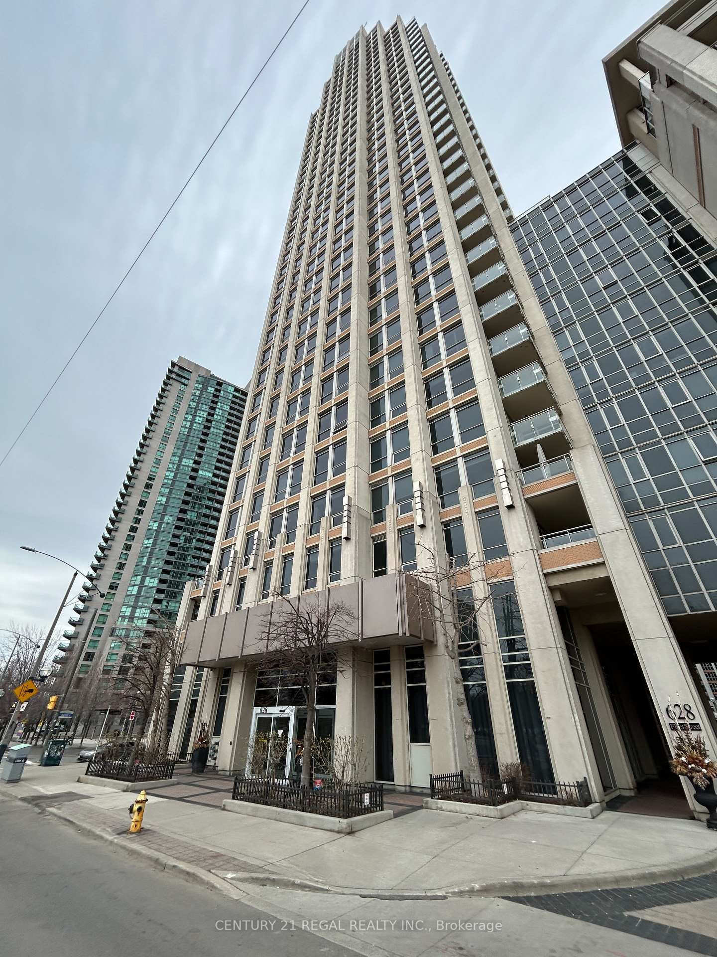 Condo leased at 1913-628 Fleet Street, Toronto, Niagara, M5V 1A9 - MLS: C12096108