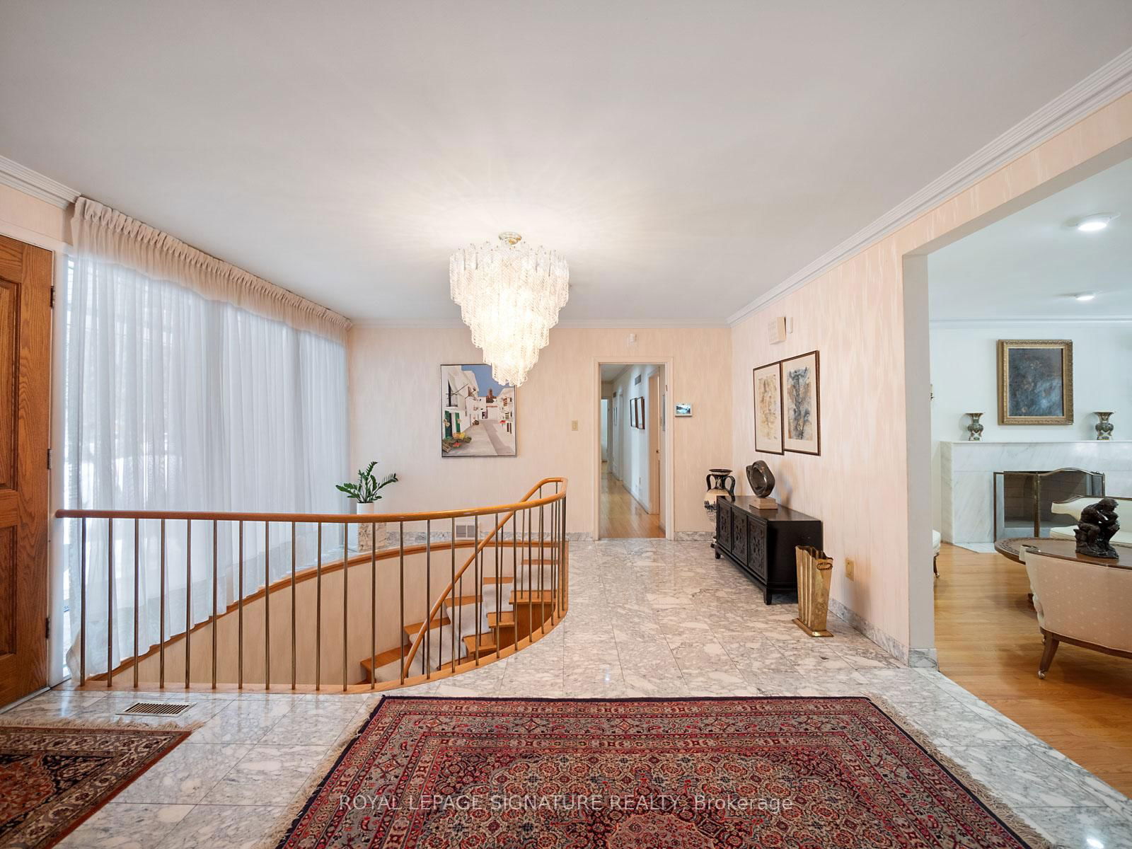 Detached House for sale at 36 Chieftain Crescent, Toronto, St. Andrew-Windfields, M2L 2H4 - MLS: C12096196