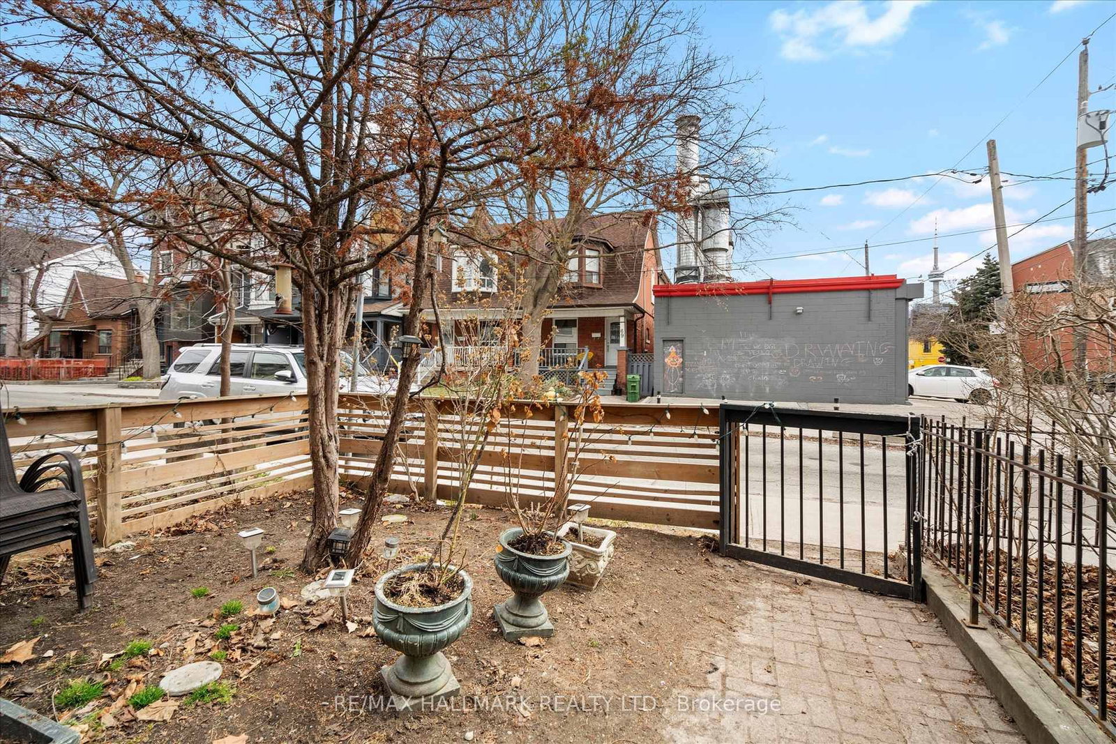 Listing Image 3