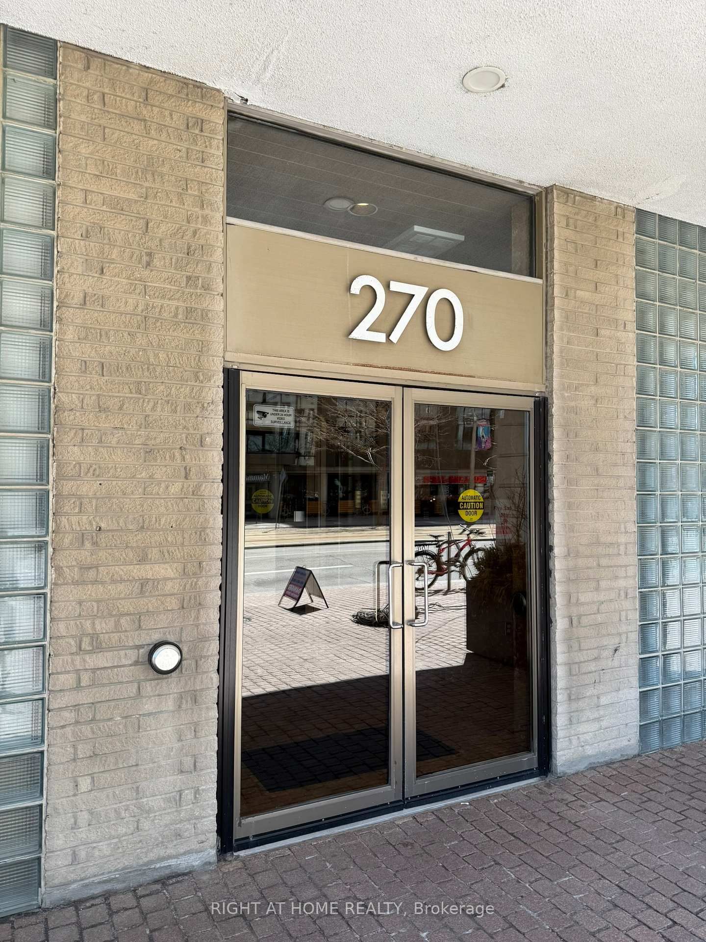 Condo for lease at 2102-270 Queens Quay, Toronto, Waterfront Communities C1, M5J 2N4 - MLS: C12096564