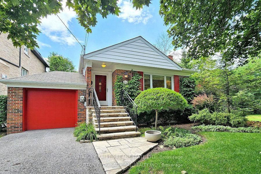Detached House for sale at 16 Gwendolen Crescent, Toronto, Lansing-Westgate, M2N 2L7 - MLS: C12096739
