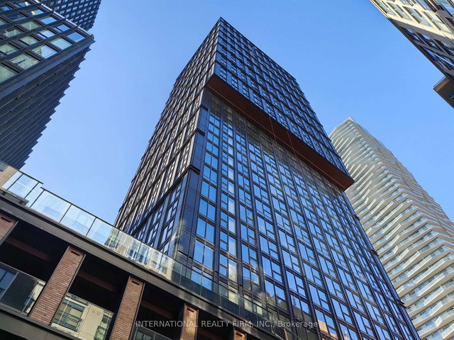 1107 - 82 Dalhousie Street
