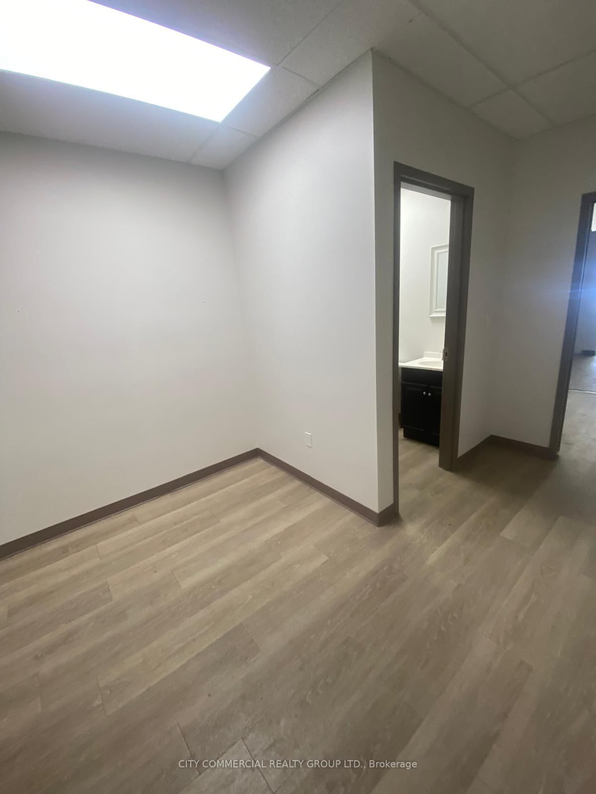 Commercial/Retail for lease at 2-793 Dundas Street, Toronto, Trinity-Bellwoods, M6J 1V2 - MLS: C12096825