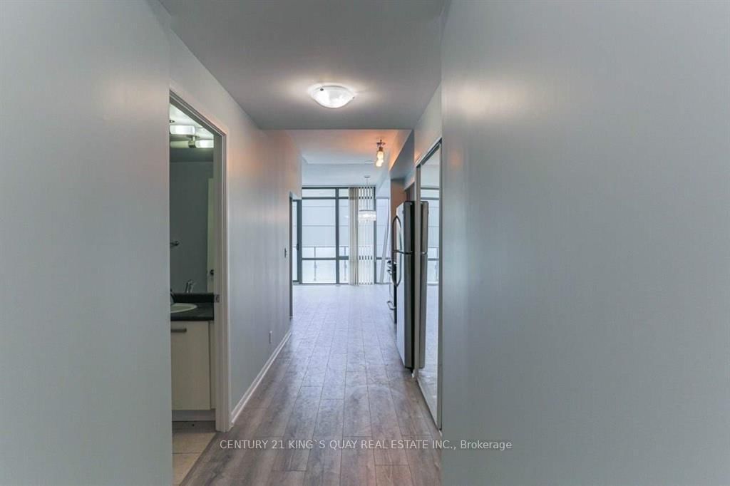 Condo leased at 1501-832 Bay Street, Toronto, Bay Street Corridor, M5S 1Z6 - MLS: C12096914