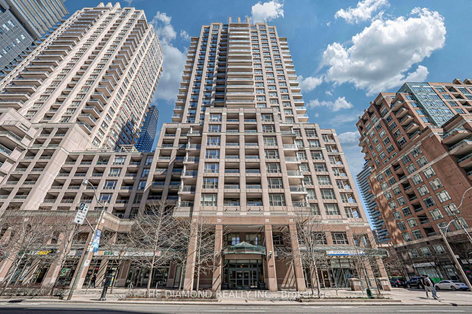 Condo for sale at 2101-909 Bay Street, Toronto, Bay Street Corridor, M5S 3G2 - MLS: C12096921