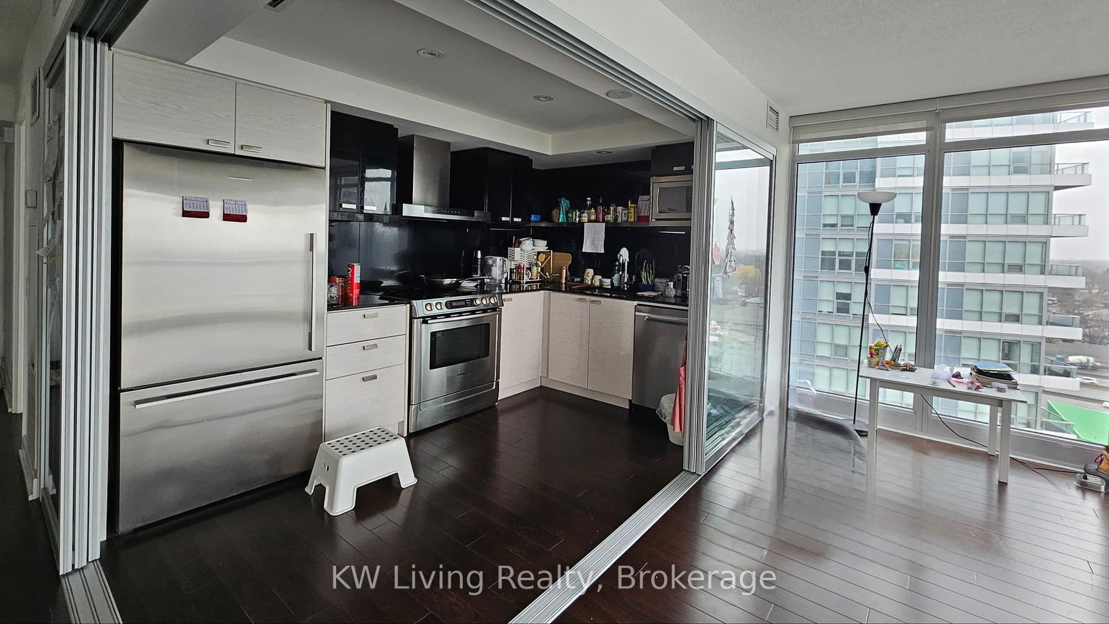 Condo for lease at 1709-121 McMahon Drive, Toronto, Bayview Village, M2K 0C1 - MLS: C12096967