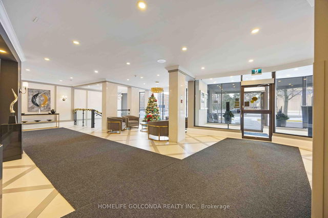 1002A - 5444 Yonge Street