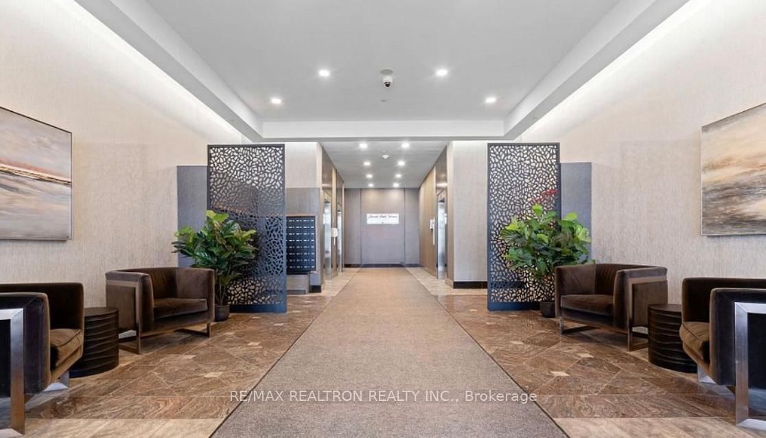 Condo for sale at 615-1 Leaside Park Drive, Toronto, Thorncliffe Park, M4H 1R1 - MLS: C12097282