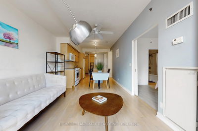 Unit 1001 — 21 Nelson St, Toronto - Waterfront Communities C1 image-0-4