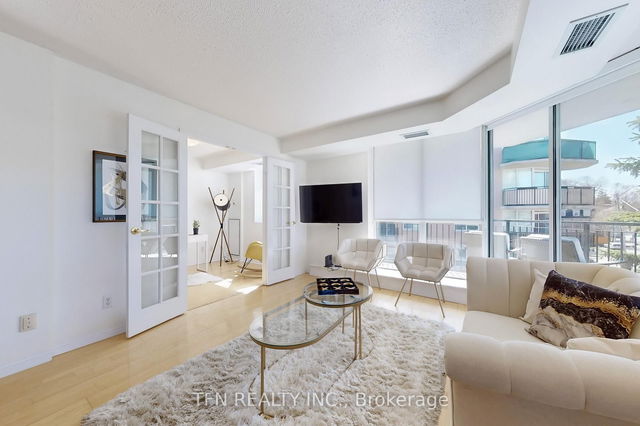 305 - 3130 Yonge Street