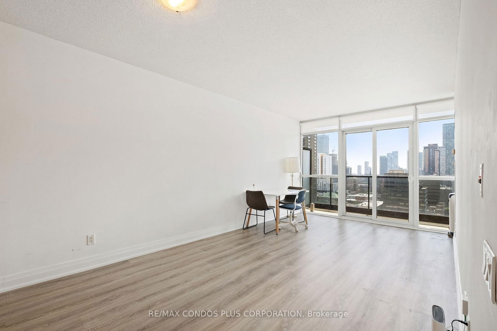 Condo for sale at 2010-21 Carlton Street, Toronto, Church-Yonge Corridor, M5B 1L3 - MLS: C12098477