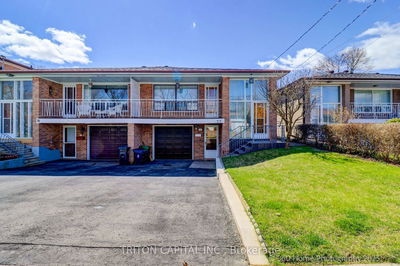 77 Fontainbleau Dr, Toronto - Newtonbrook West