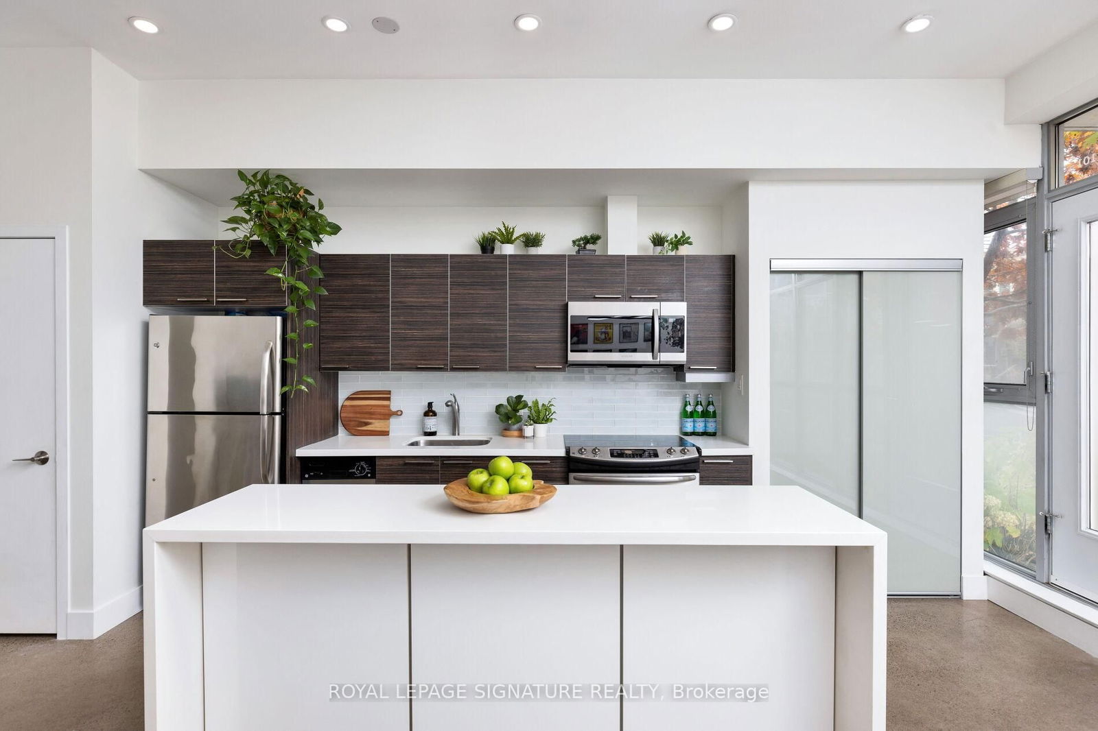 Condo for sale at 101-52 Sumach Street, Toronto, Moss Park, M5A 3J7 - MLS: C12098809