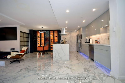 Unit 302 — 100 Canyon Avenue — more photos