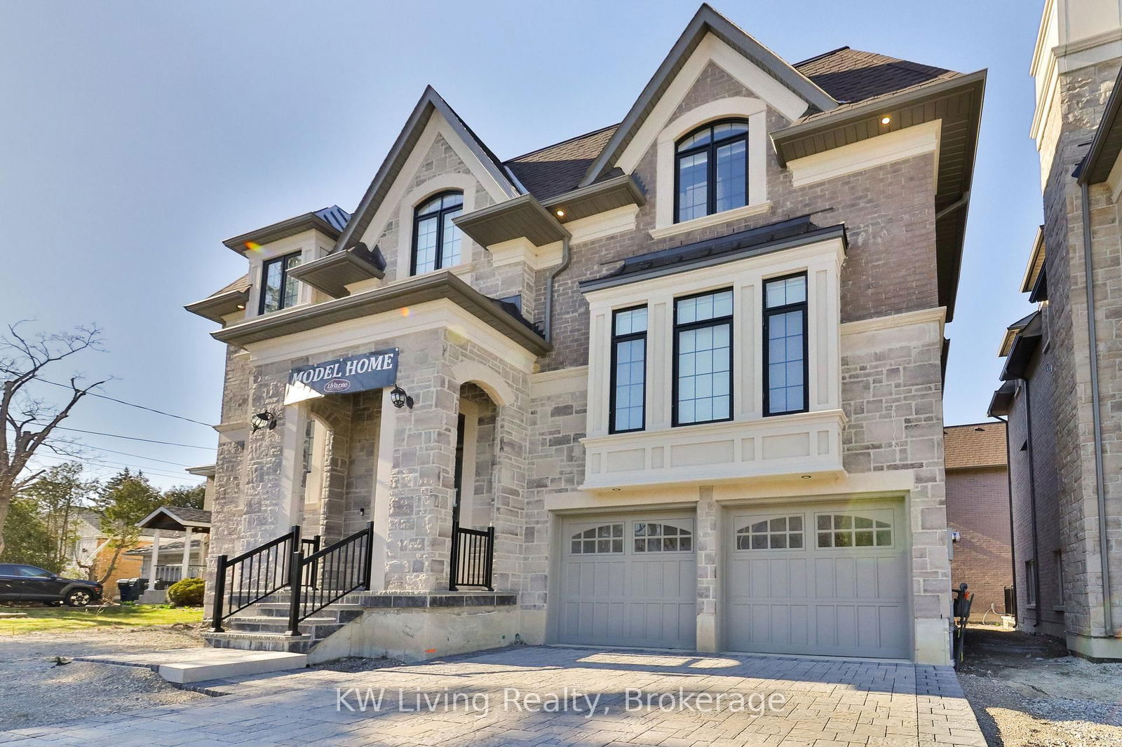 Detached House for sale at 162 Cummer Avenue, Toronto, Newtonbrook West, M2M 0B7 - MLS: C12099348