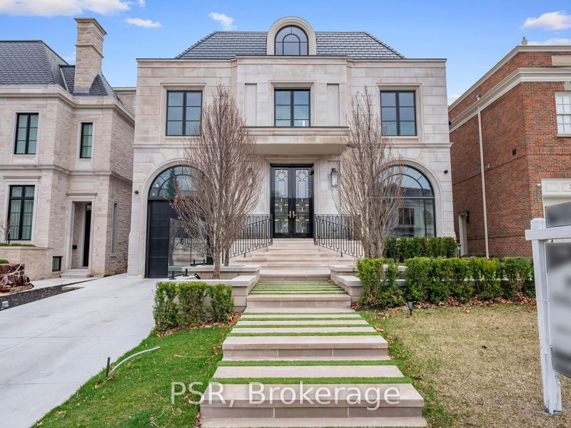 228 Dunvegan Rd, Toronto, Ontario