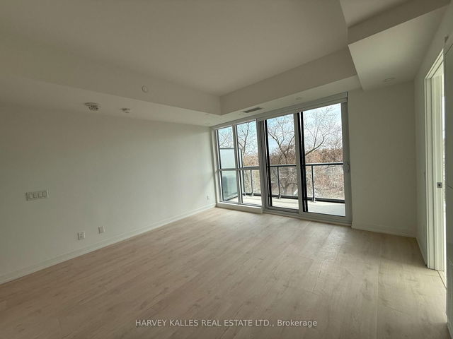 423 - 181 Sheppard Avenue
