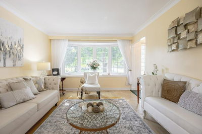 2 Ailsa Craig Crt, Toronto - Westminster-Branson