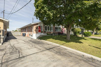 2 Ailsa Craig Crt, Toronto - Westminster-Branson image-0-1