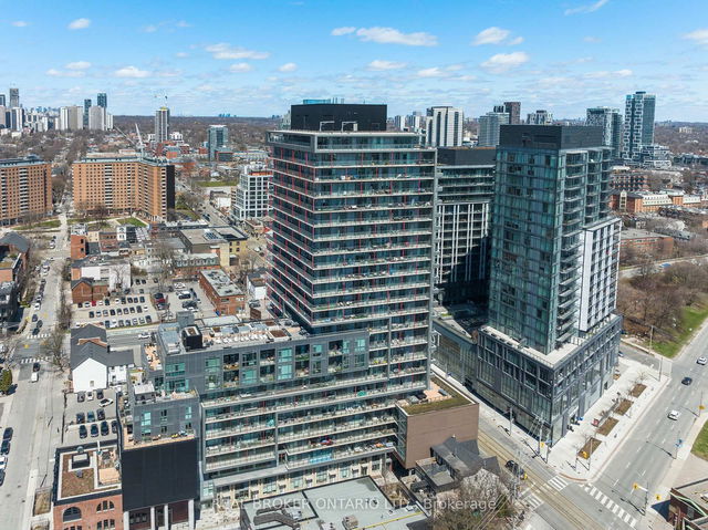 #1309 - 120 Parliament Street