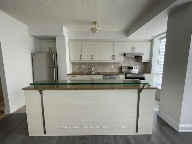911W - 500 Queens Quay