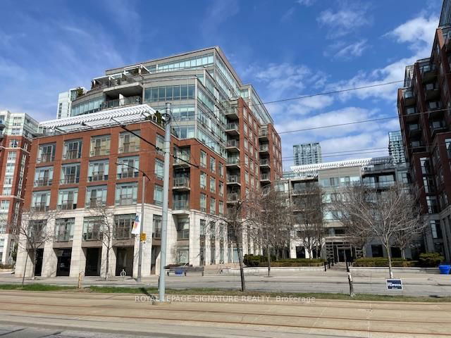 911W - 500 Queens Quay