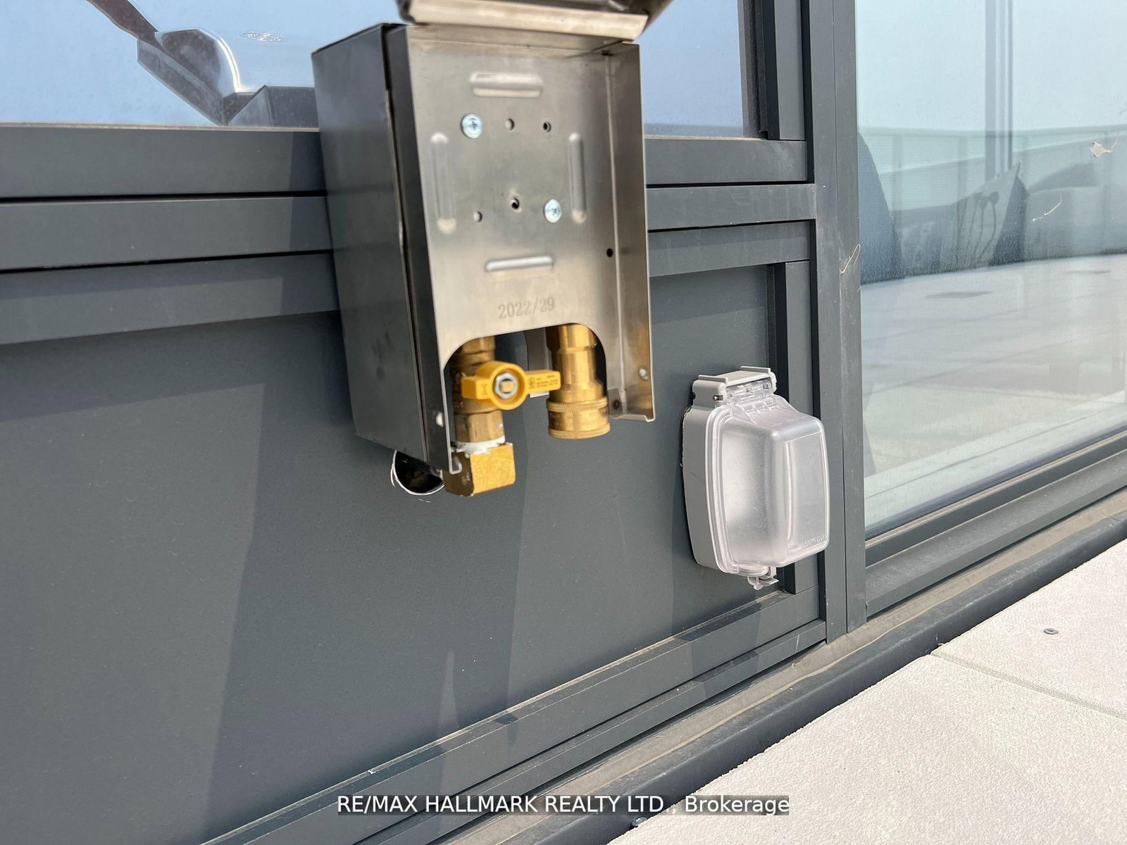 15 Holmes Avenue, Unit PH3201 - Photo 25