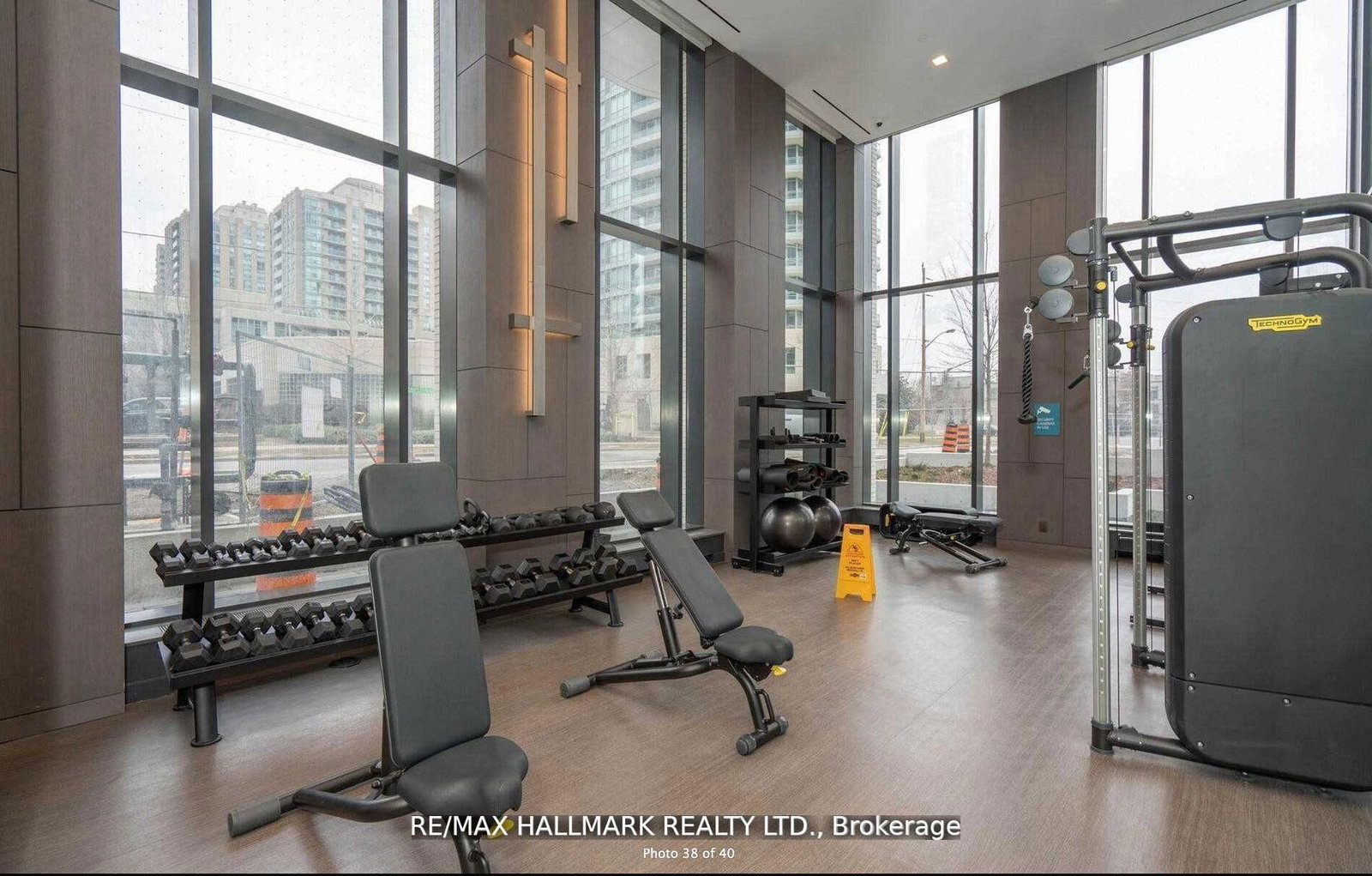 15 Holmes Avenue, Unit PH3201 - Photo 30