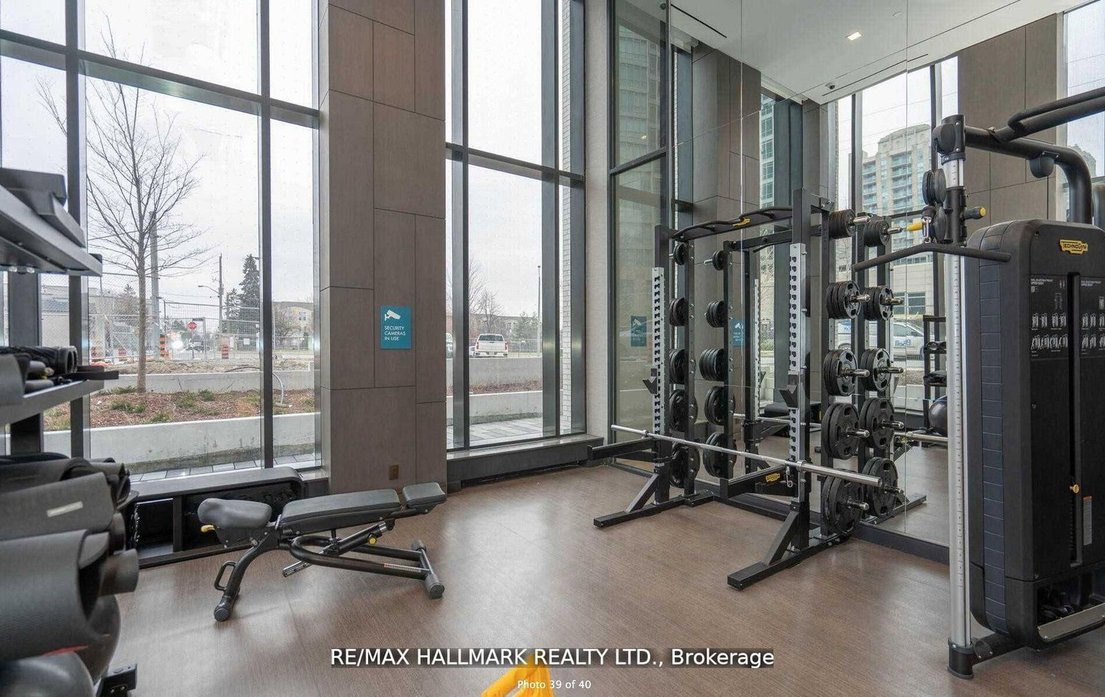 15 Holmes Avenue, Unit PH3201 - Photo 31