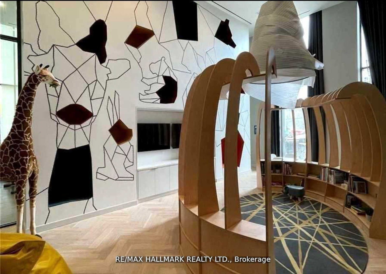 15 Holmes Avenue, Unit PH3201 - Photo 34