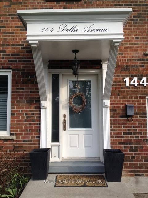 144 Delhi Avenue