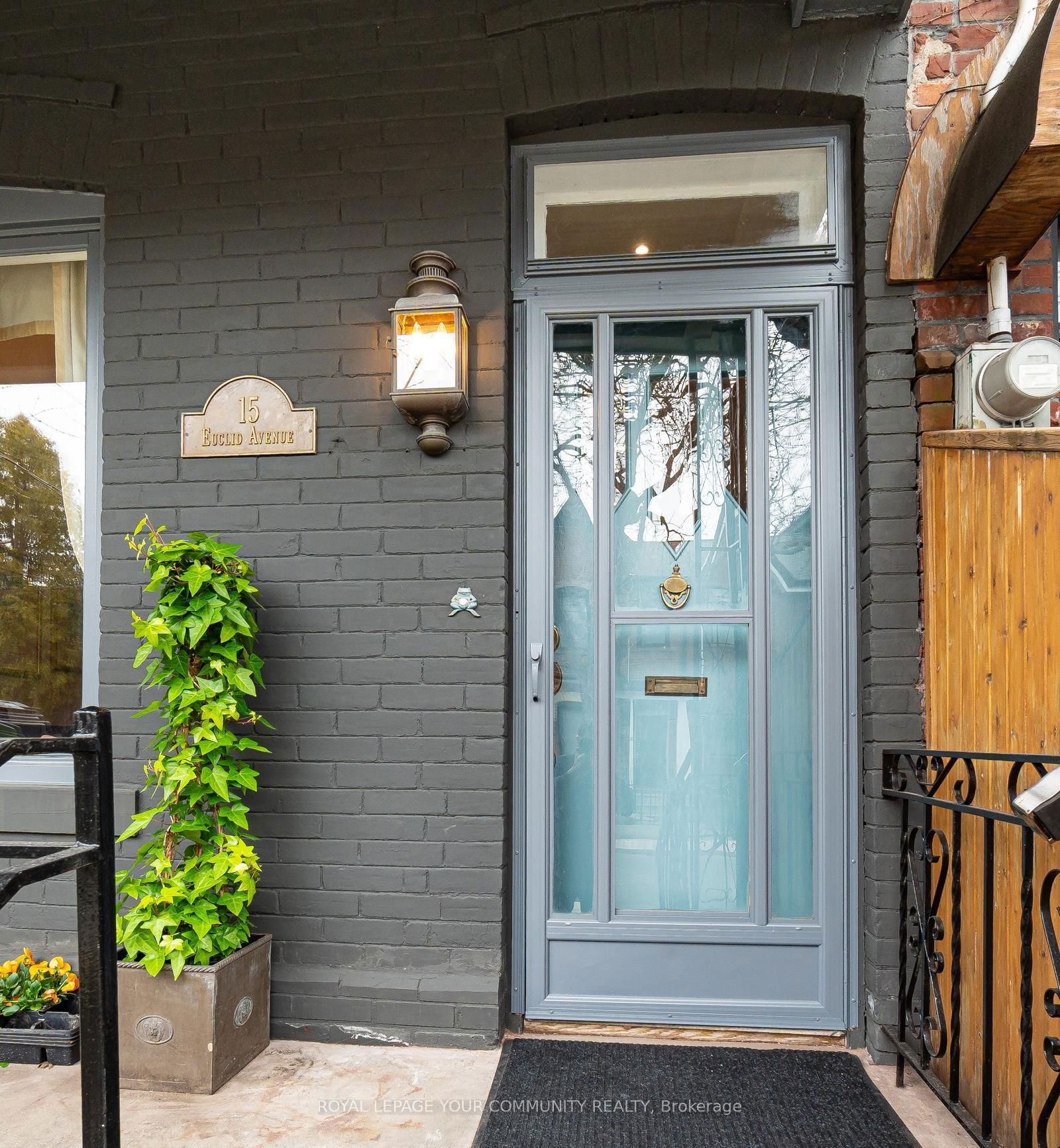 Semi-Detached House for sale at 15 Euclid Avenue, Toronto, Trinity-Bellwoods, M6J 2J5 - MLS: C12100710