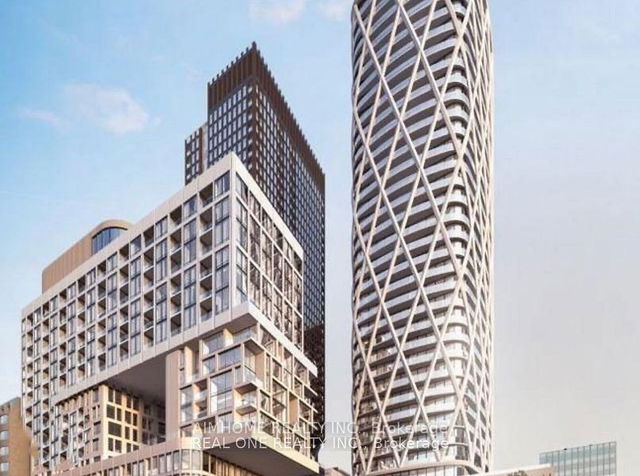 2118 - 230 Simcoe Street