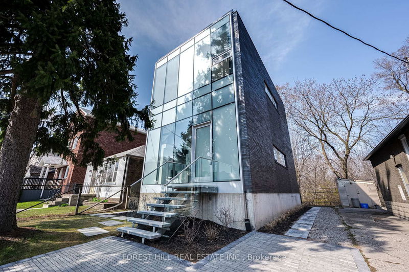 home for sale on 561 Arlington Avenue