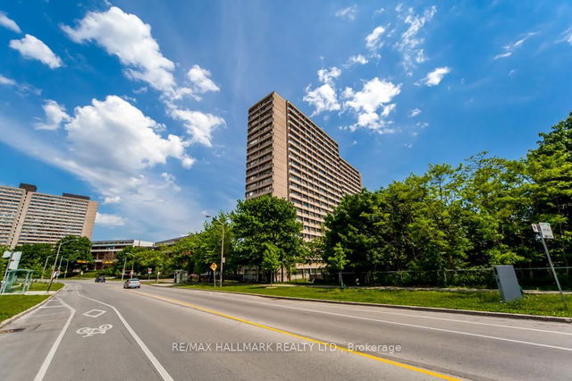 2102 - 10 Sunny Glenway