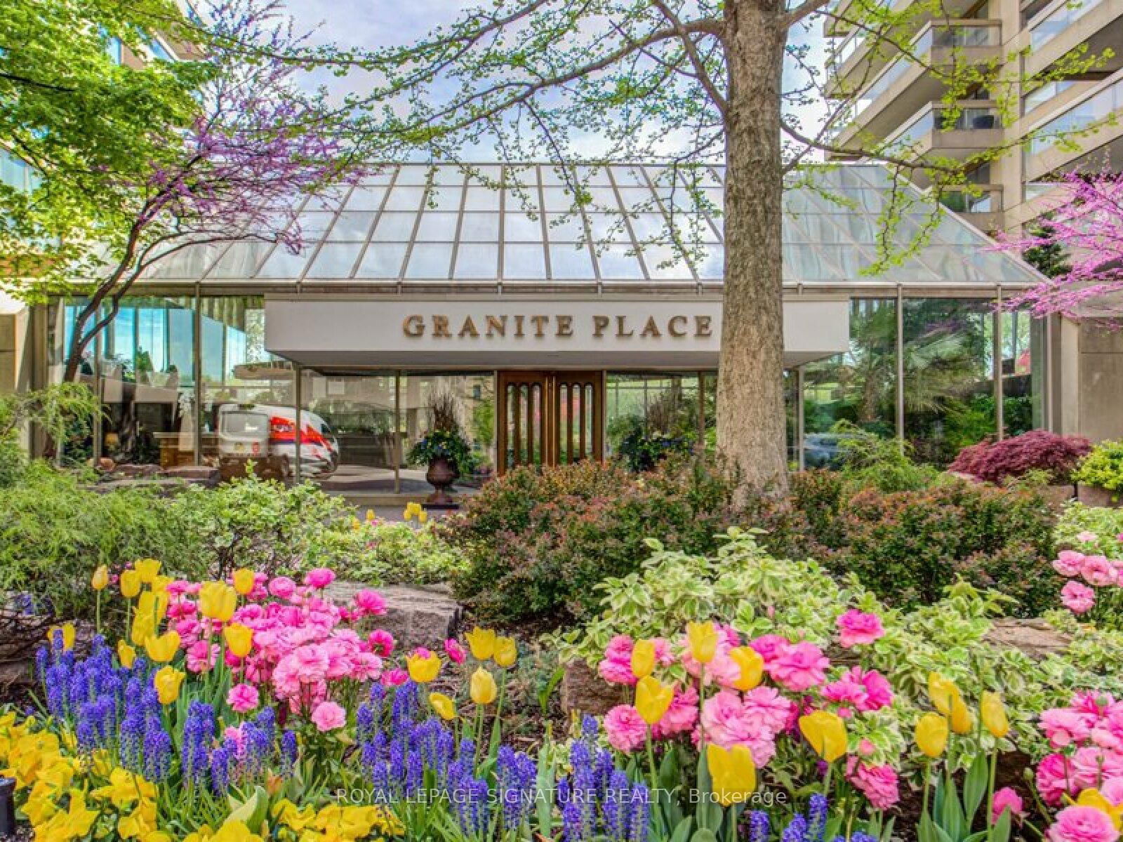Condo for sale at 1104-61 St Clair Avenue, Toronto, Yonge-St. Clair, M4V 2Y8 - MLS: C12101579
