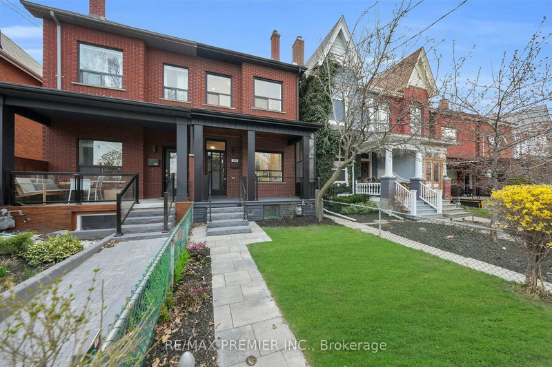 388 Crawford St, Toronto, M6J 2V9 | Image 3