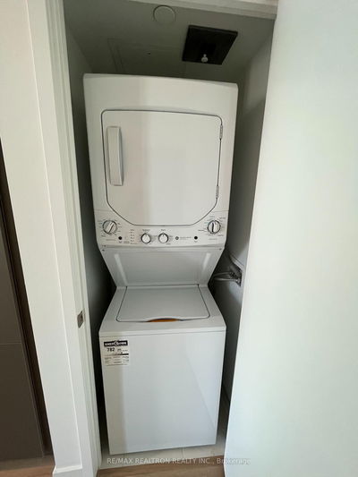Unit 1907 — 135 East Liberty St, Toronto - Niagara image-0-4