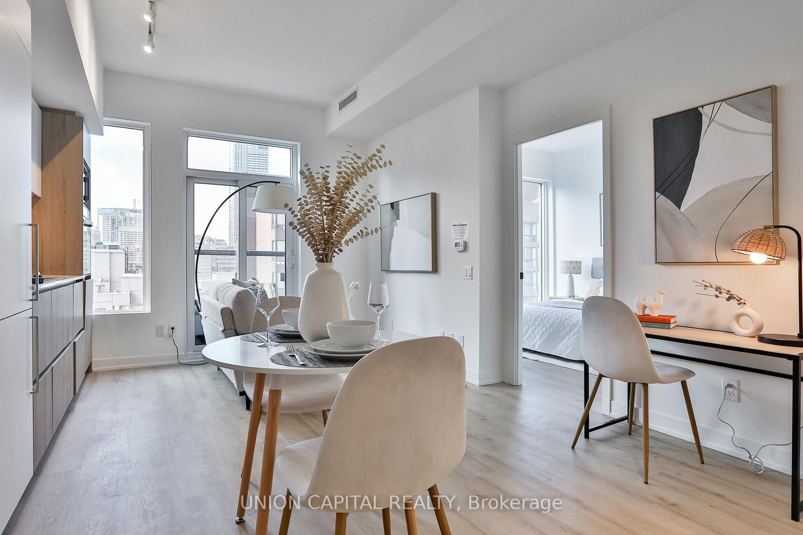 Condo for sale at 1005-319 Jarvis Street, Toronto, Moss Park, M5B 0C8 - MLS: C12102230