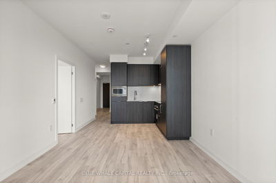 Unit S2301 — 8 Olympic Garden Dr, Toronto - Newtonbrook East image-0-4