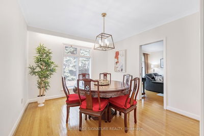 12 Feldbar Crt, Toronto - Willowdale East image-0-4