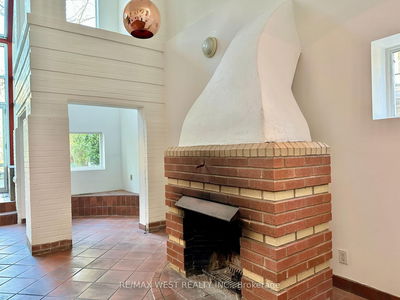 23 South Dr, Toronto - Rosedale-Moore Park image-0-2