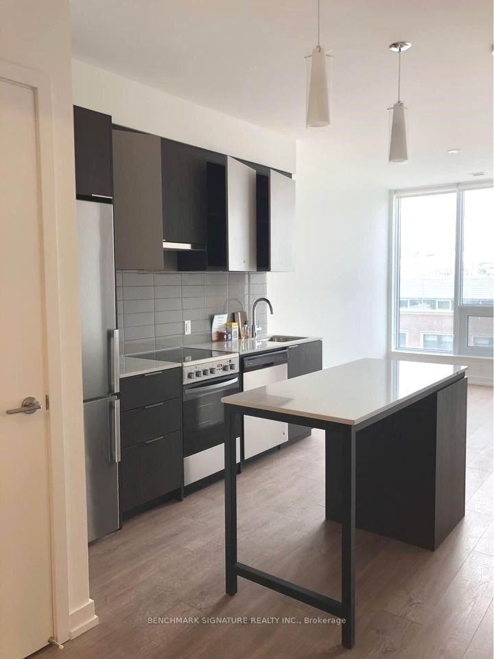 Condo for lease at 605-203 College Street, Toronto, Kensington-Chinatown, M5T 1P9 - MLS: C12103011