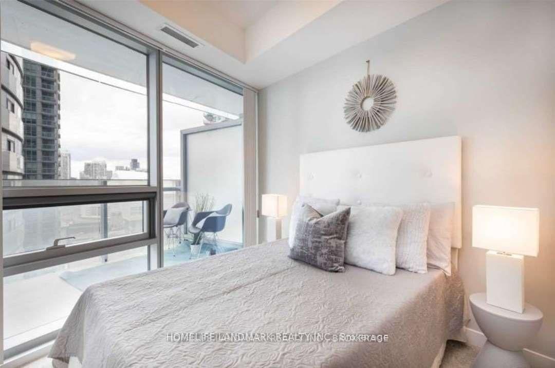 Condo for lease at 1905-14 York Street, Toronto, Waterfront Communities C1, M5J 0B1 - MLS: C12103050