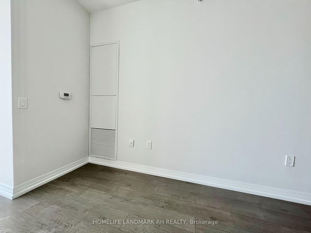 1118 - 251 Jarvis Street